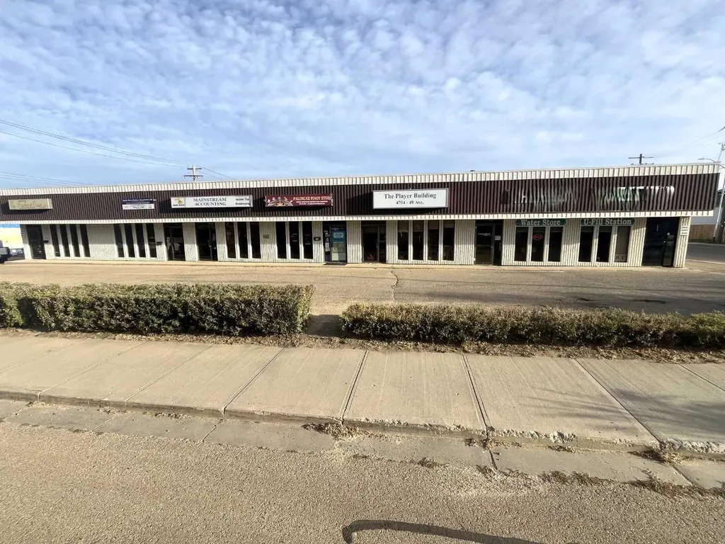 4704 49 Avenue Camrose AB T4V 3K9