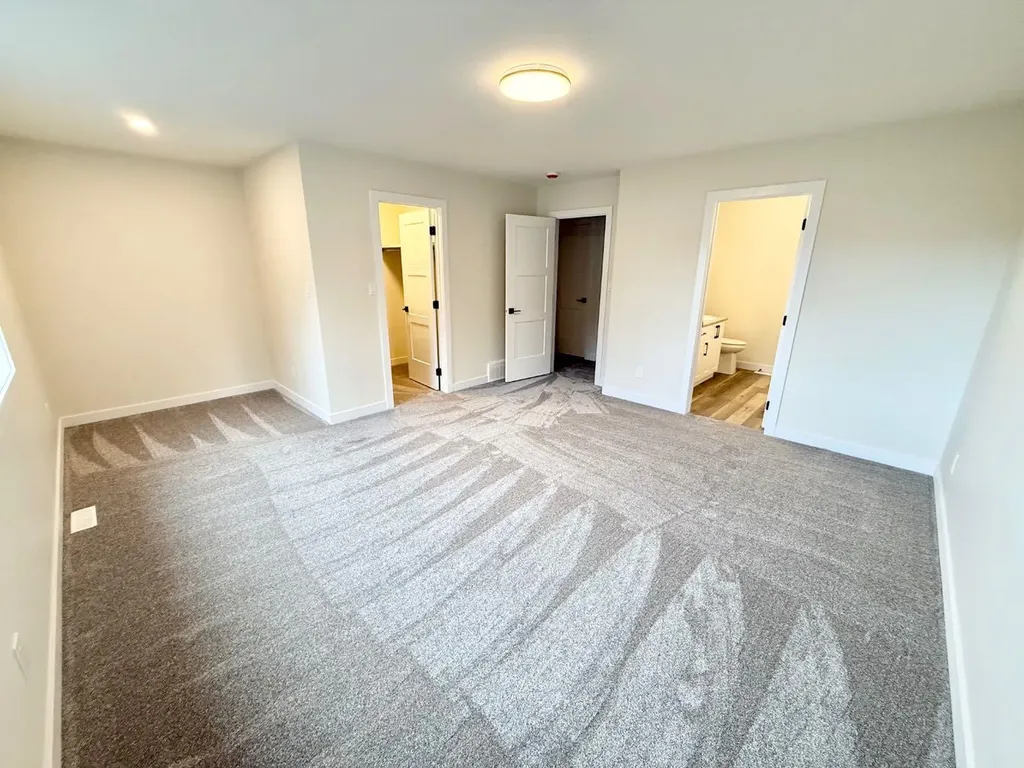 328B Boutin Avenue Hinton AB T7V0B4
