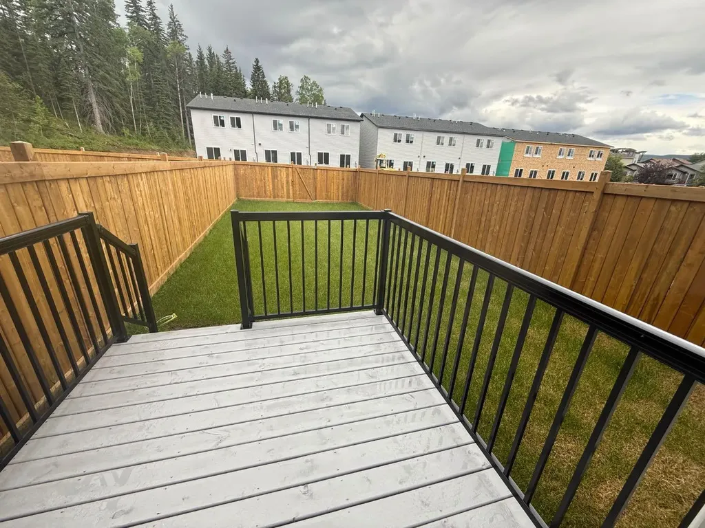 328B Boutin Avenue Hinton AB T7V0B4