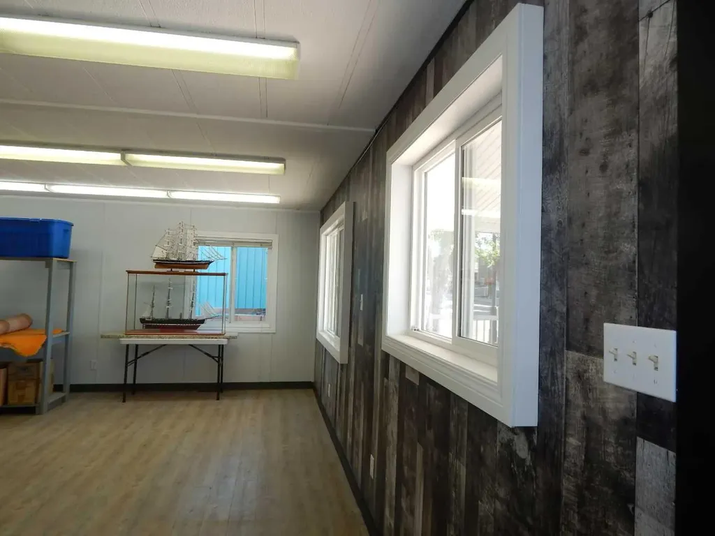 2012 20 Avenue Bowden AB T0M 0K0