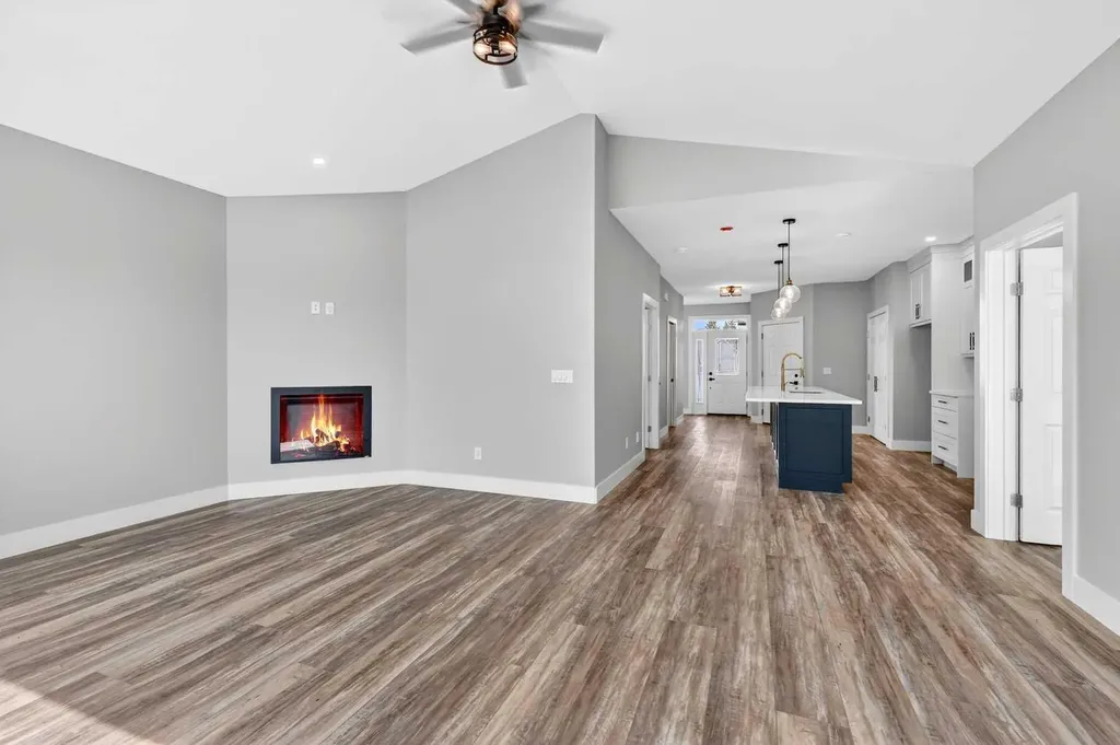 610 4 Avenue SW Sundre AB T0M1X0