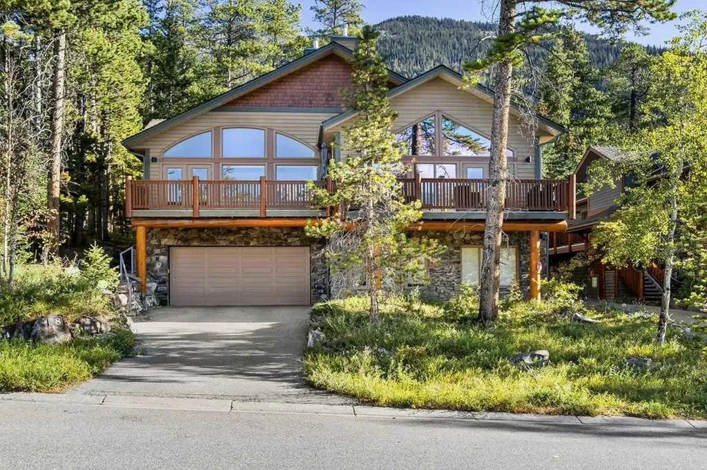 136 Stonecreek Road Canmore AB T1W3A5