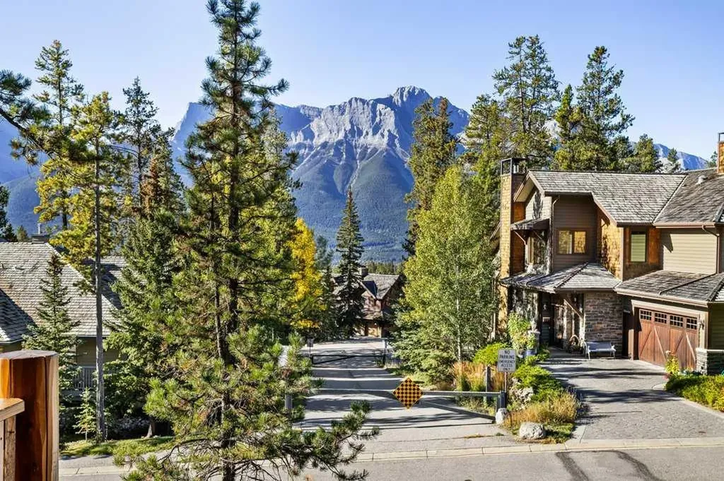 136 Stonecreek Road Canmore AB T1W3A5