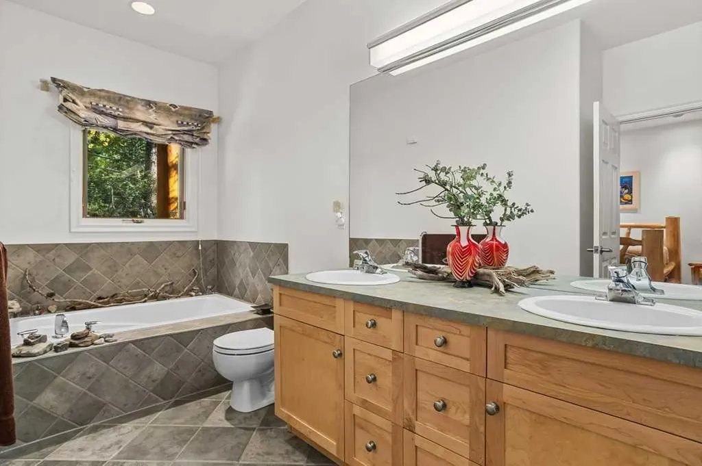 136 Stonecreek Road Canmore AB T1W3A5