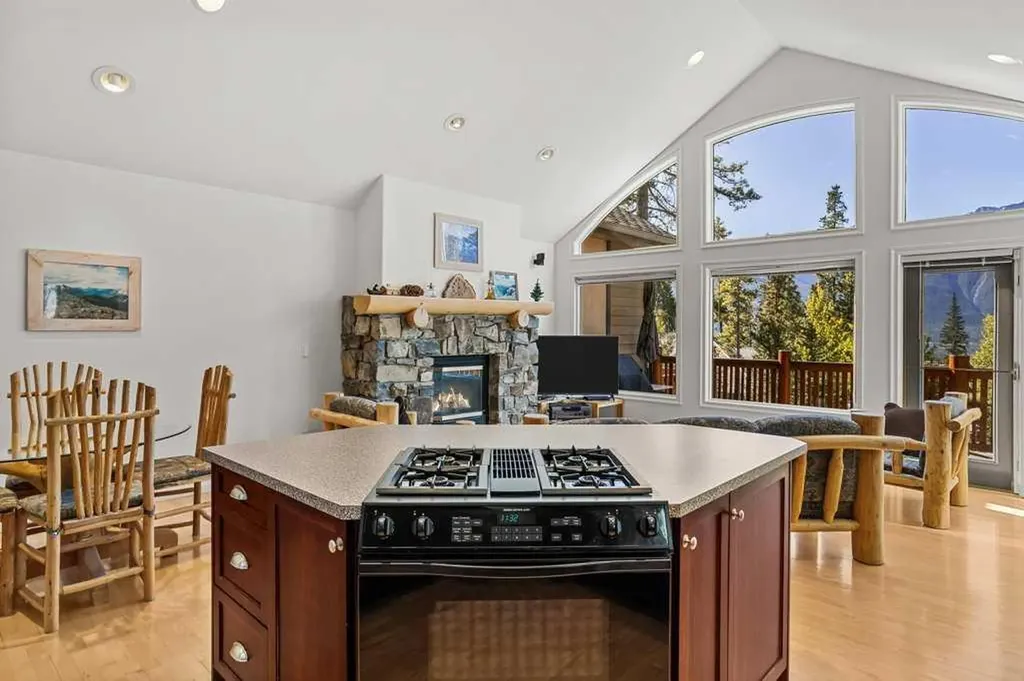 136 Stonecreek Road Canmore AB T1W3A5