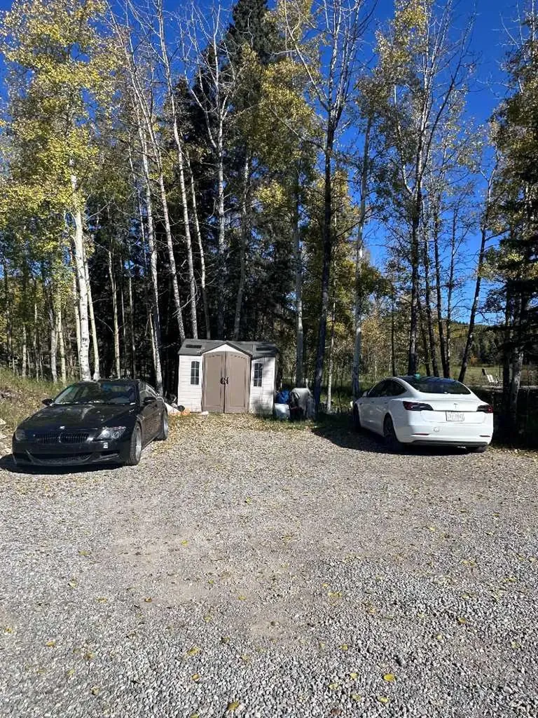 31 Williams Place Bragg Creek AB T0L 0K0