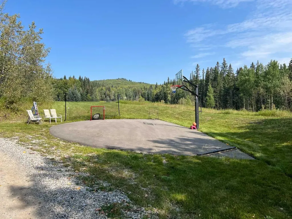 31 Williams Place Bragg Creek AB T0L 0K0