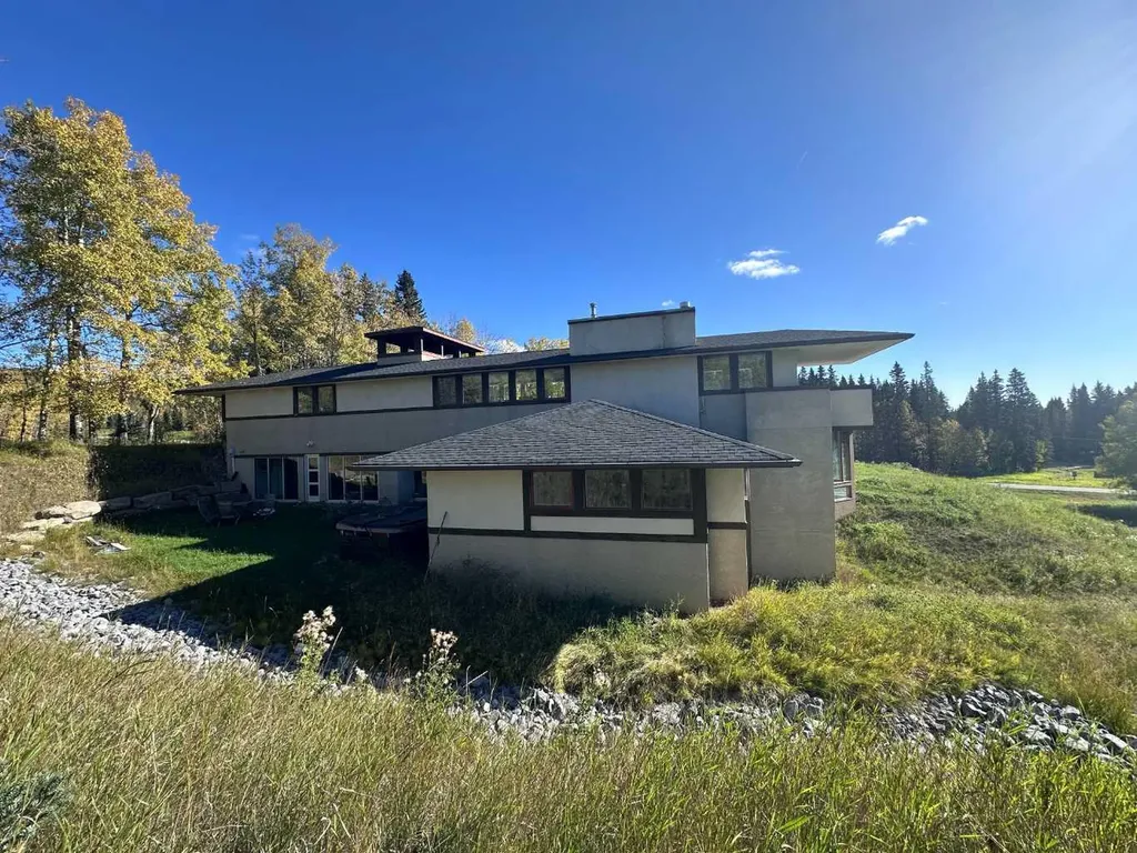 31 Williams Place Bragg Creek AB T0L 0K0