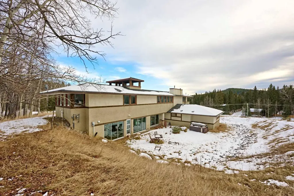 31 Williams Place Bragg Creek AB T0L 0K0