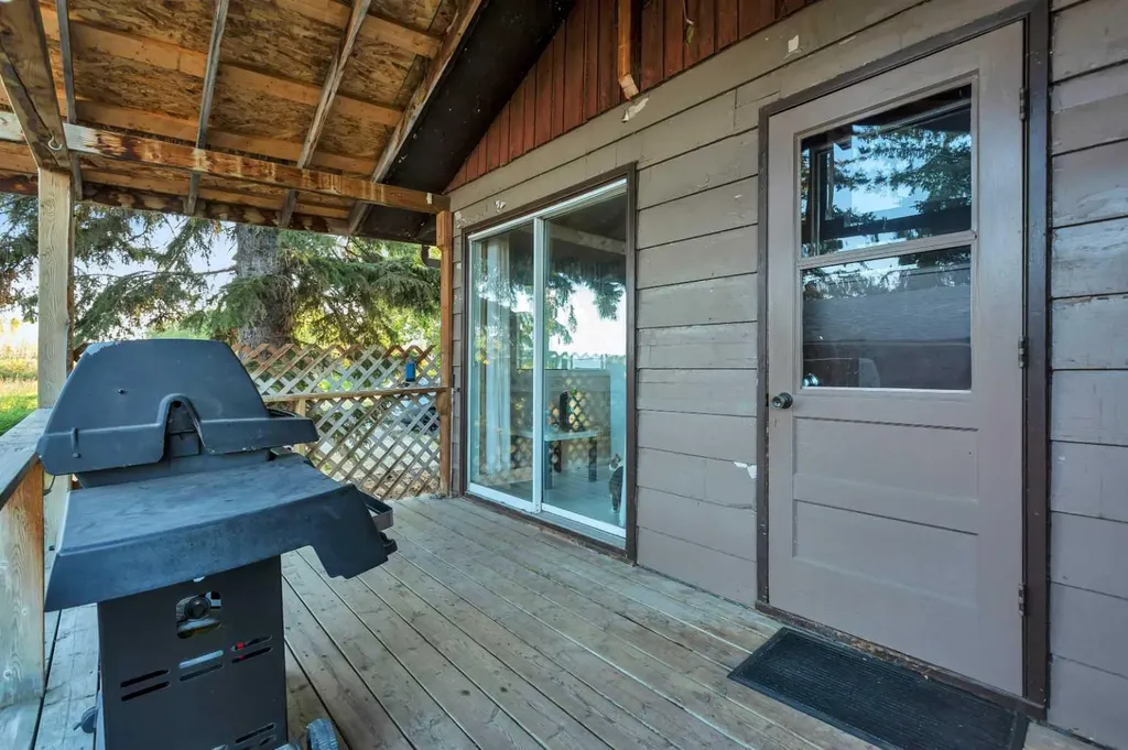 4152 47 Avenue Rocky Mountain House AB T4T 1C8
