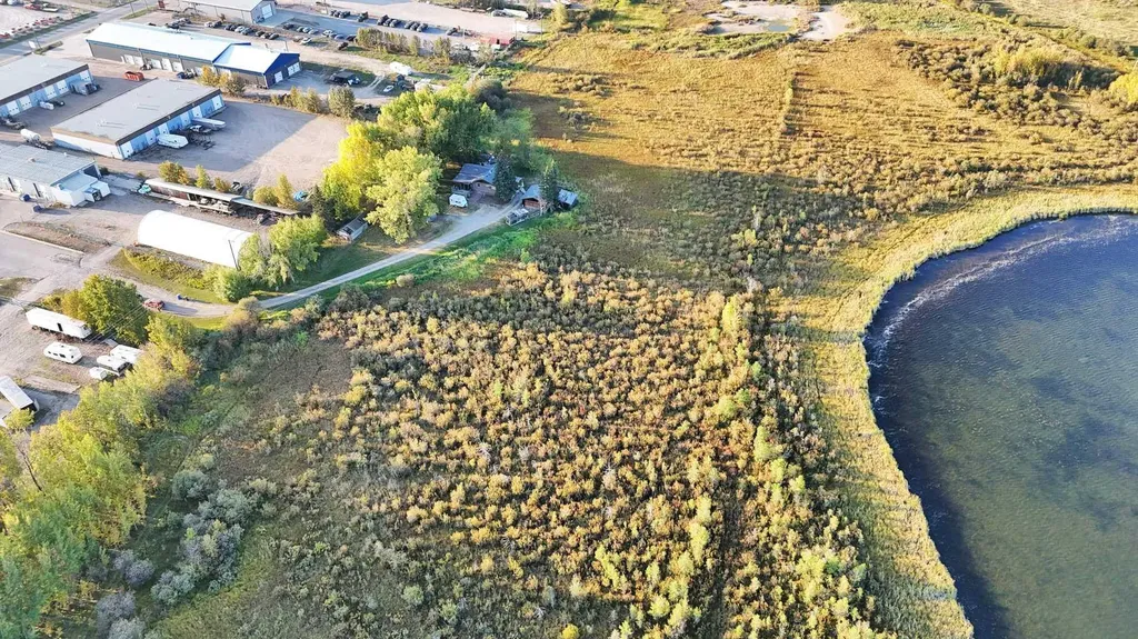 4152 47 Avenue Rocky Mountain House AB T4T 1C8
