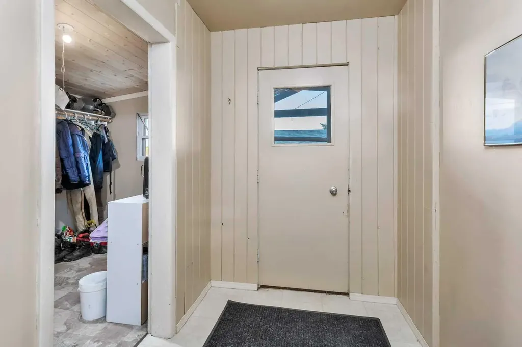 4152 47 Avenue Rocky Mountain House AB T4T 1C8