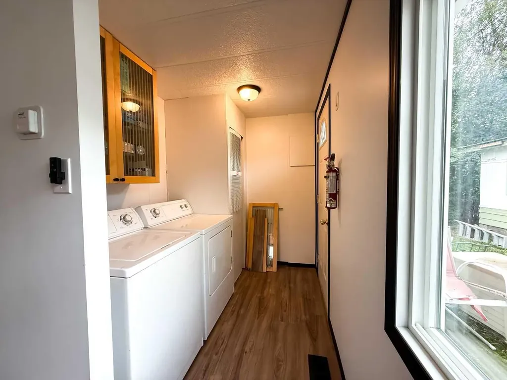 133 Jarvis Street Hinton AB T7V 1R6