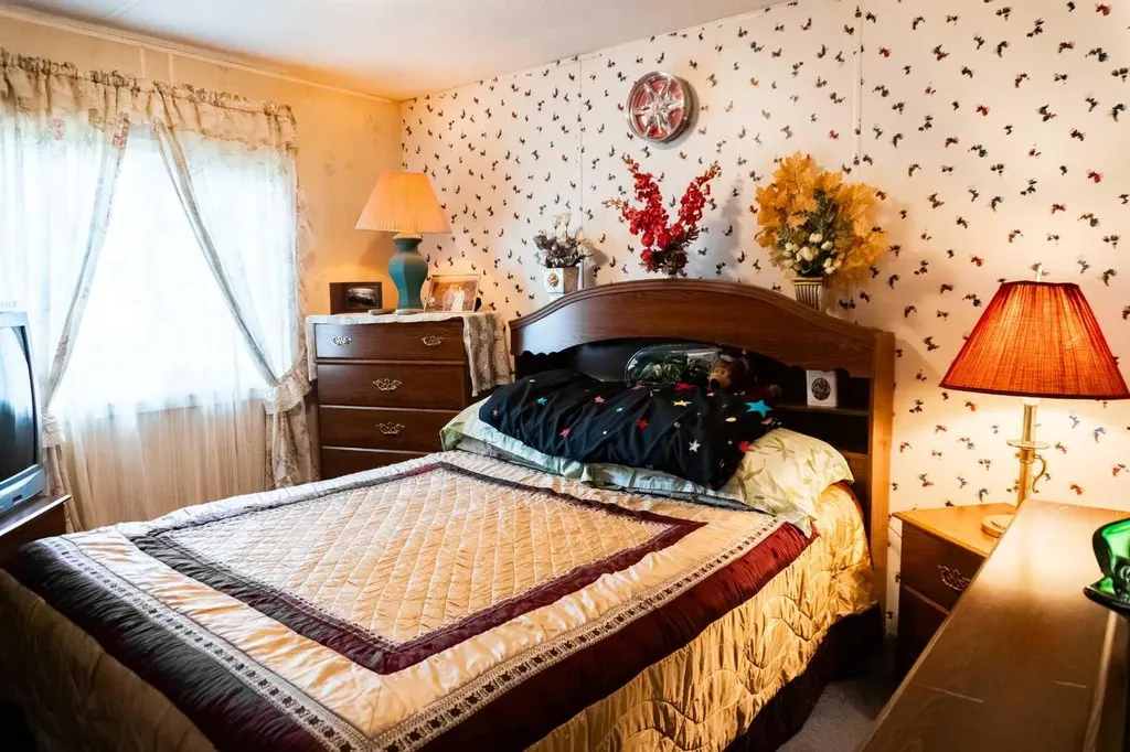 133 Jarvis Street Hinton AB T7V 1R6