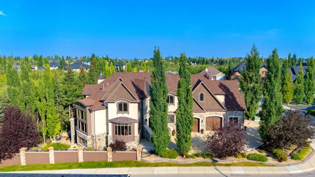 4 Aspen Ridge Bay SW Calgary AB T3H5M3