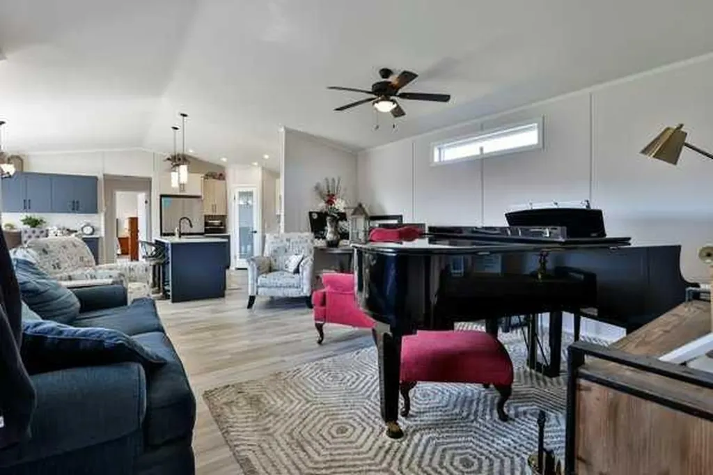 2037 Sunflower Crescent Coaldale AB T1M 0G4
