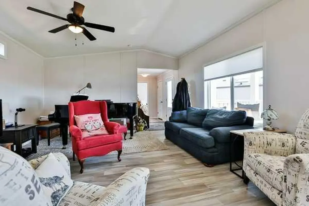 2037 Sunflower Crescent Coaldale AB T1M 0G4