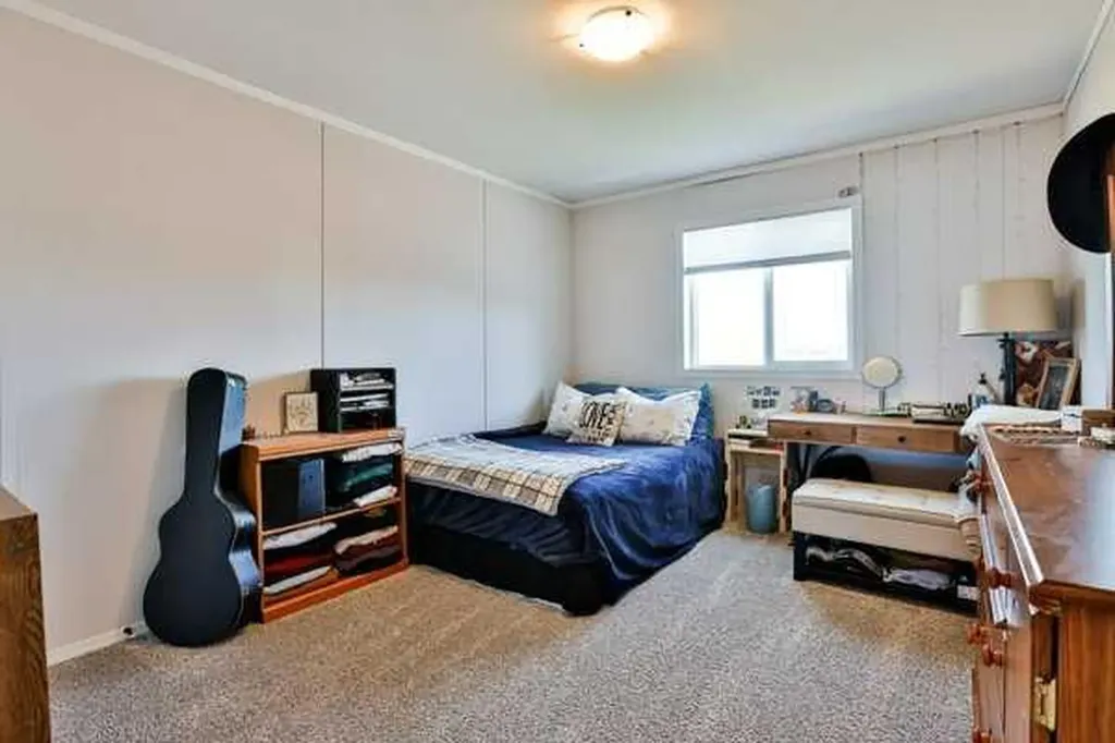 2037 Sunflower Crescent Coaldale AB T1M 0G4