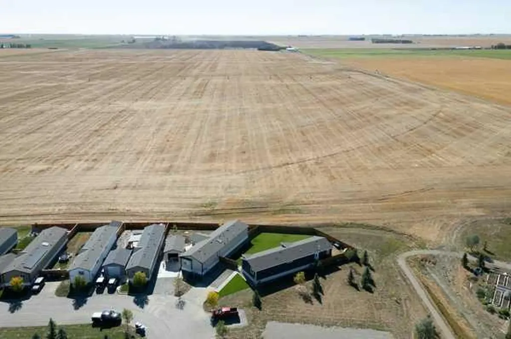 2037 Sunflower Crescent Coaldale AB T1M 0G4