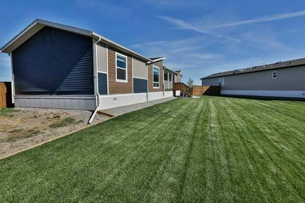 2037 Sunflower Crescent Coaldale AB T1M 0G4