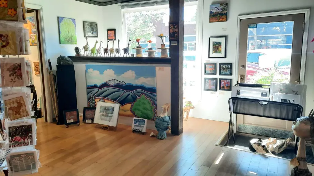 40 3 Avenue W Drumheller AB T0J0Y0