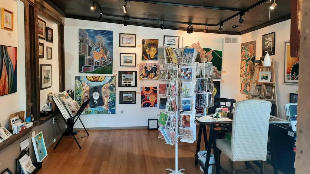 40 3 Avenue W Drumheller AB T0J0Y0