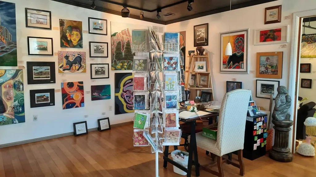 40 3 Avenue W Drumheller AB T0J0Y0