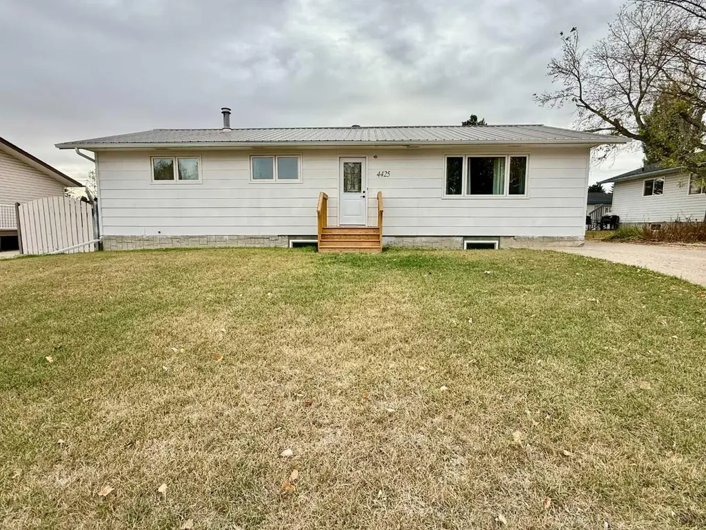 4425 56 Avenue Provost AB T0B3S0