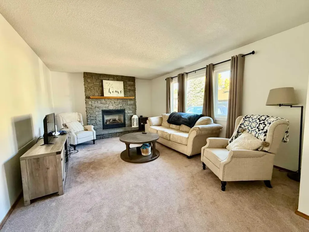 4425 56 Avenue Provost AB T0B3S0