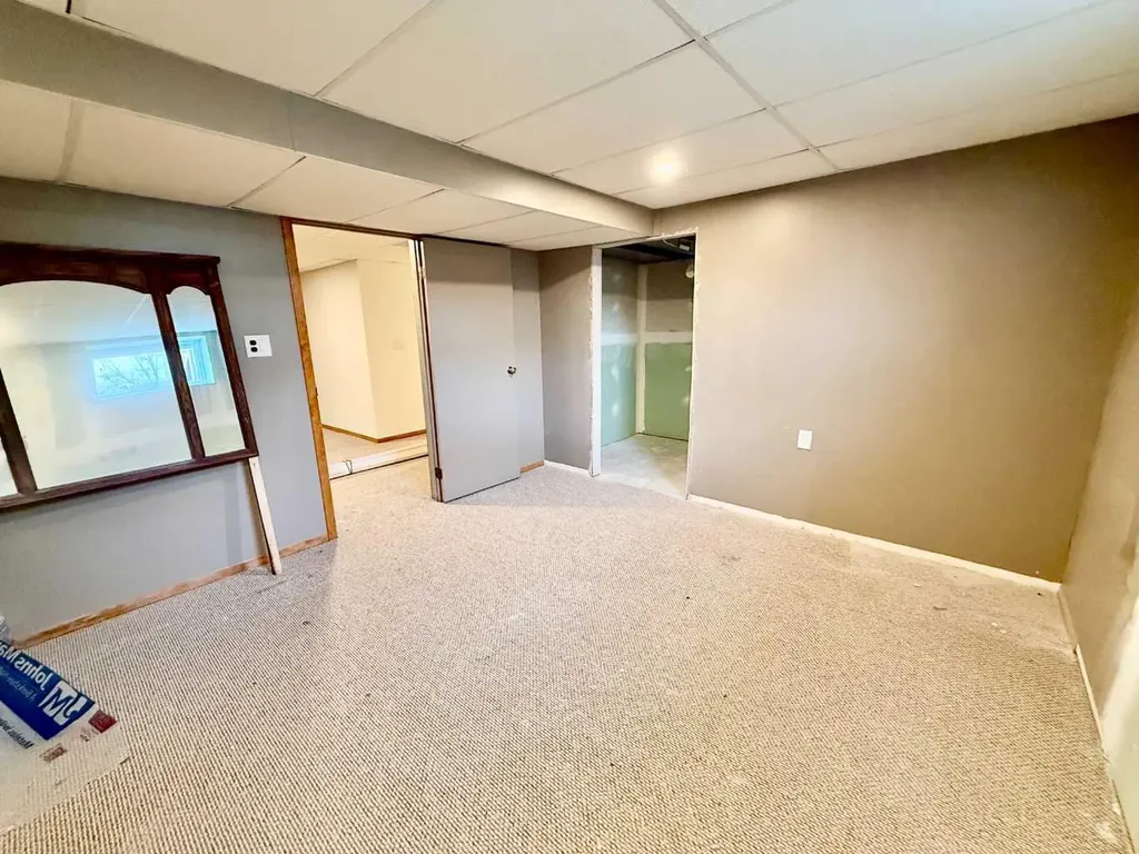 4425 56 Avenue Provost AB T0B3S0