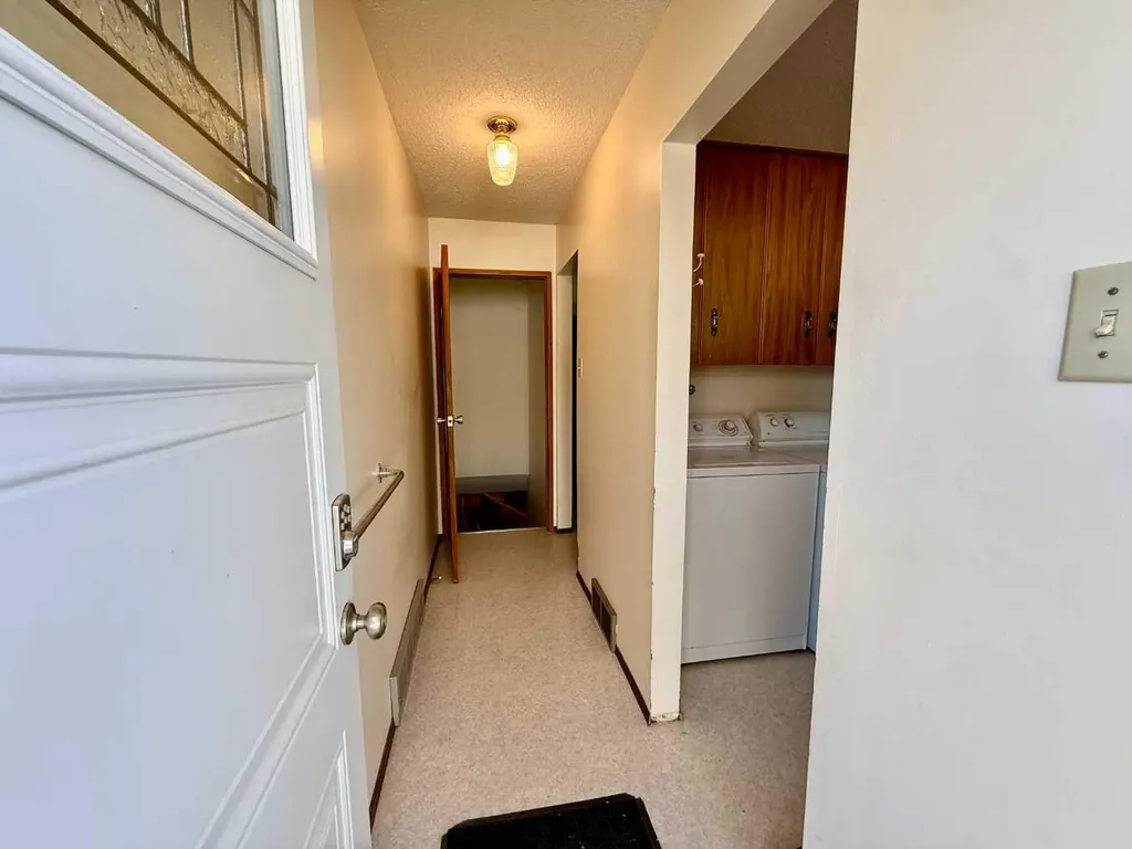 4425 56 Avenue Provost AB T0B3S0