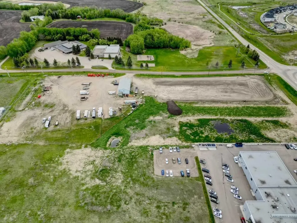 3 Mckenzie Drive Rural Red Deer County AB T4S 2H4
