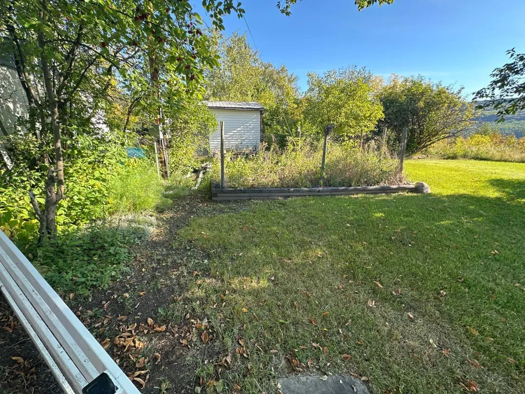 11905 91 Street Peace River AB T8S 1Y3