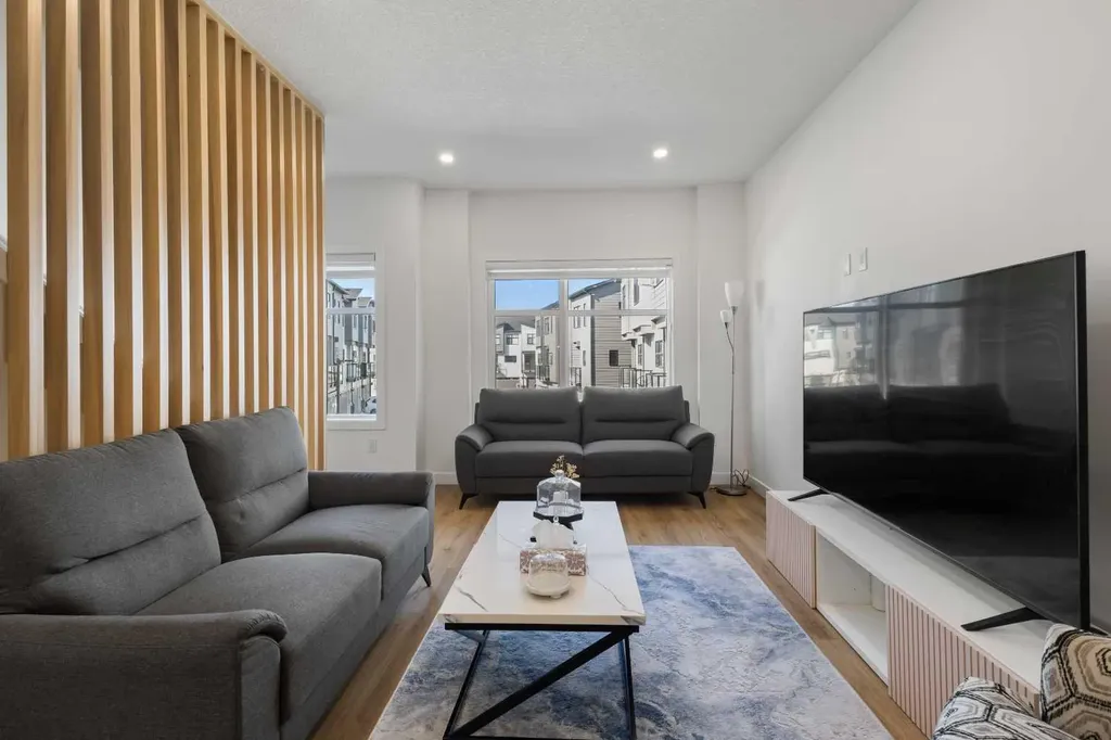 903 Mahogany Boulevard SE Calgary AB T3M 3W9