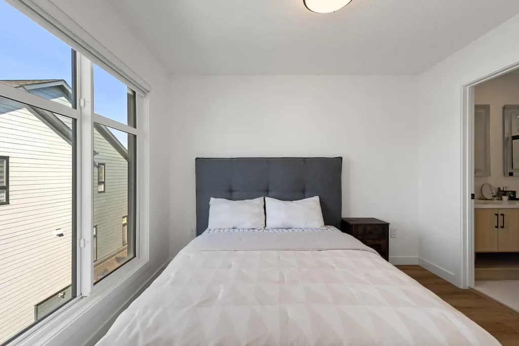 903 Mahogany Boulevard SE Calgary AB T3M 3W9