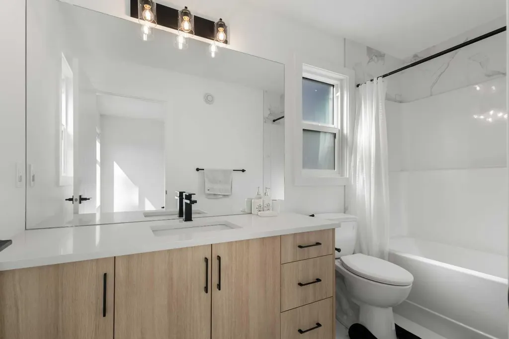 903 Mahogany Boulevard SE Calgary AB T3M 3W9