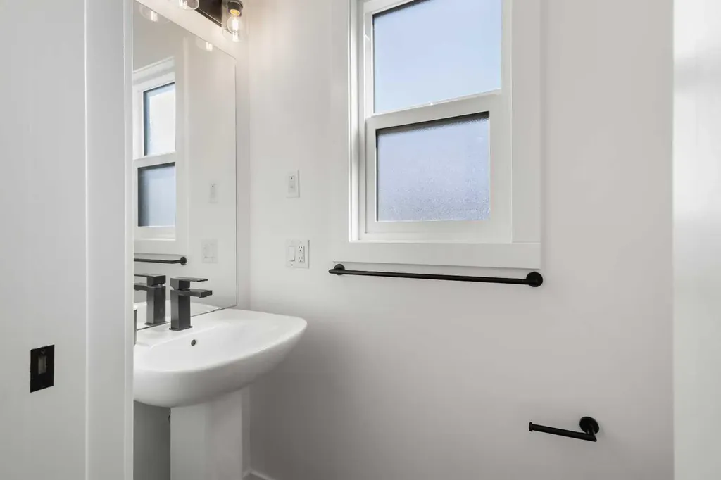 903 Mahogany Boulevard SE Calgary AB T3M 3W9