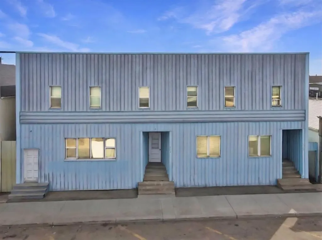 5109 50th Street High Prairie AB T0G 1E0