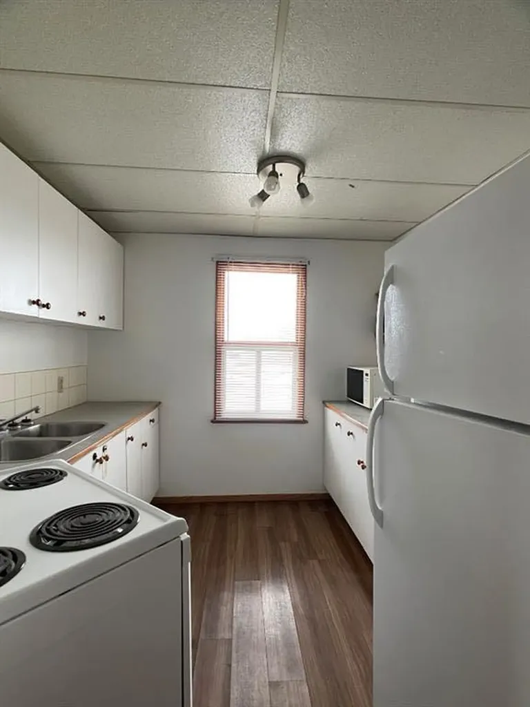 5109 50th Street High Prairie AB T0G 1E0
