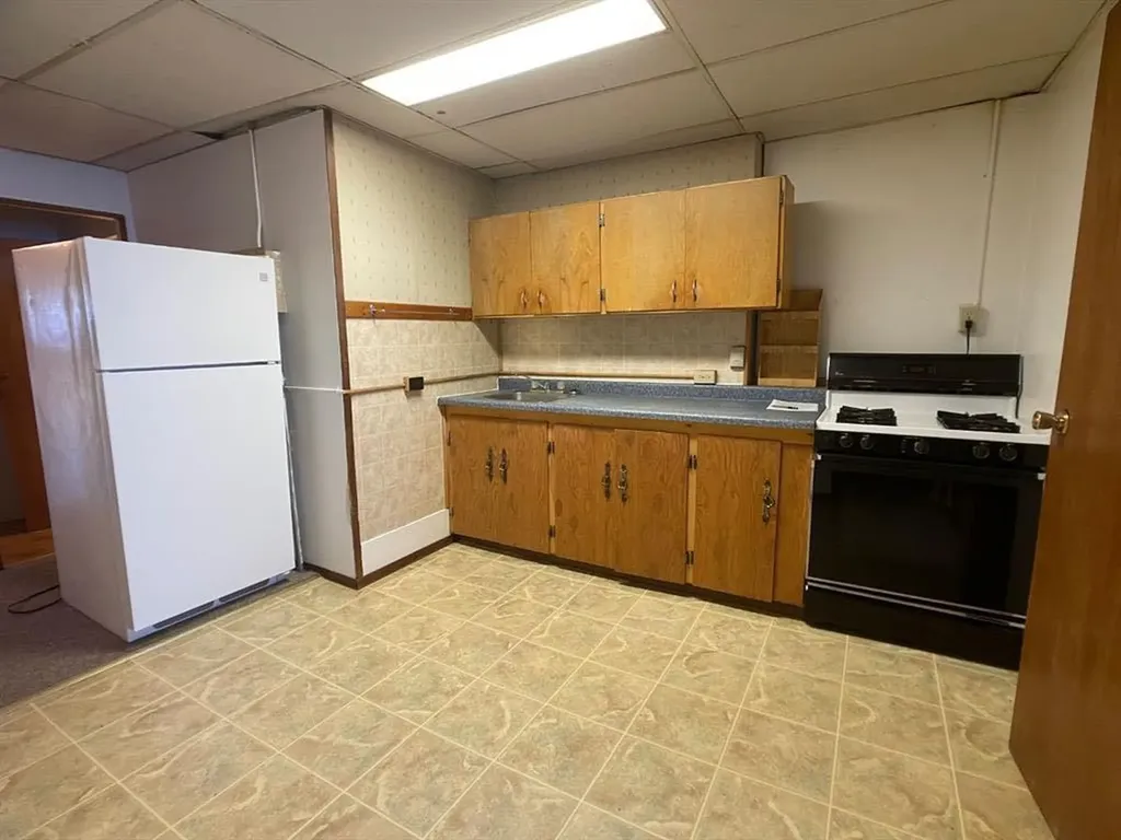 5109 50th Street High Prairie AB T0G 1E0