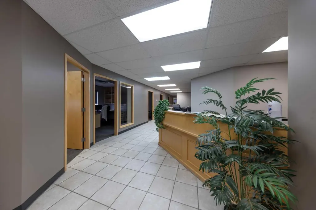 5912 50 Avenue Lloydminster AB T9V 0W6