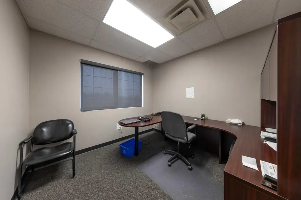 5912 50 Avenue Lloydminster AB T9V 0W6