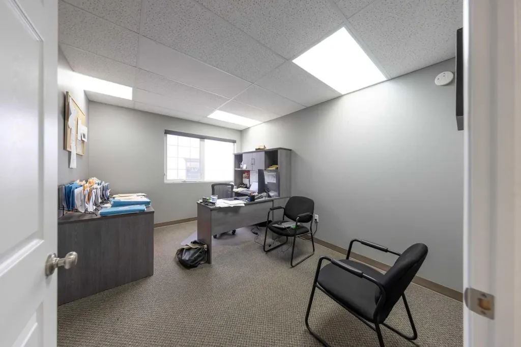 5912 50 Avenue Lloydminster AB T9V 0W6