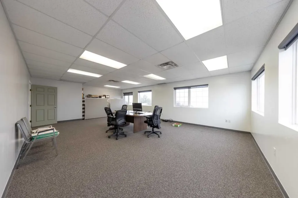 5912 50 Avenue Lloydminster AB T9V 0W6