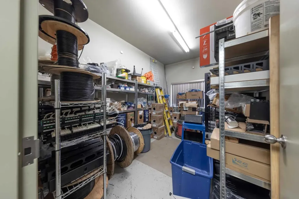 5912 50 Avenue Lloydminster AB T9V 0W6