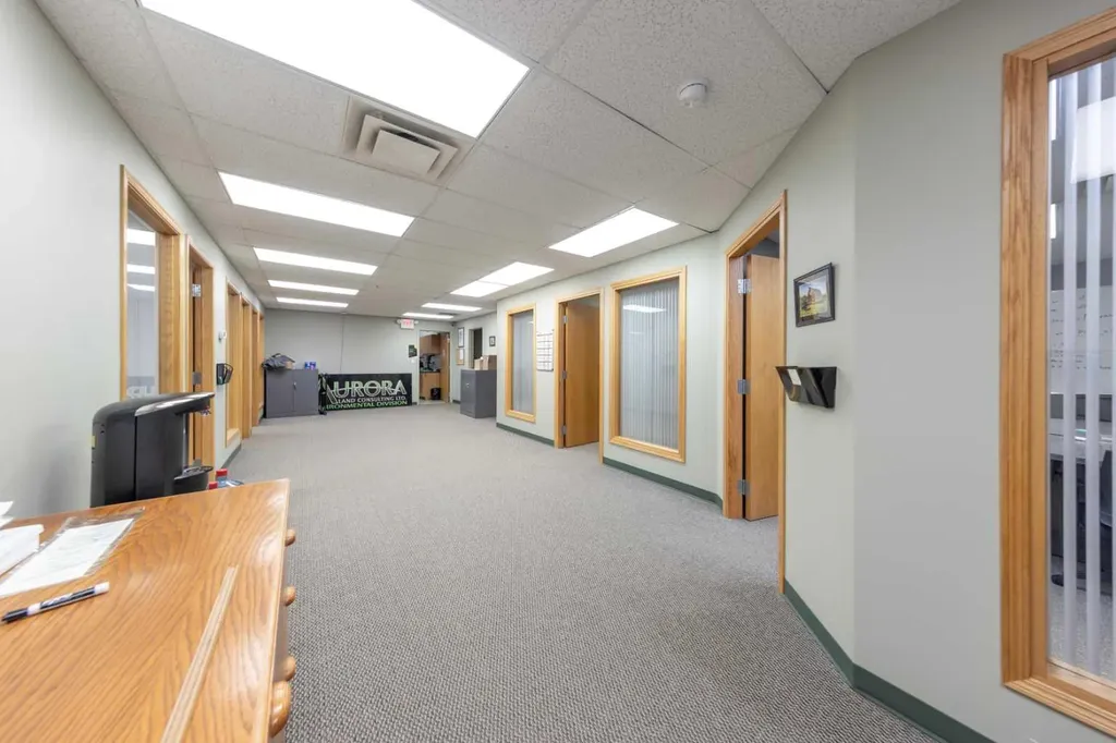 5912 50 Avenue Lloydminster AB T9V 0W6