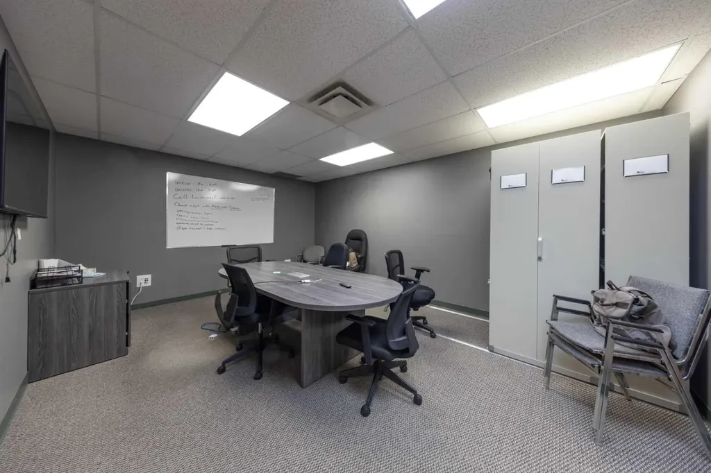 5912 50 Avenue Lloydminster AB T9V 0W6
