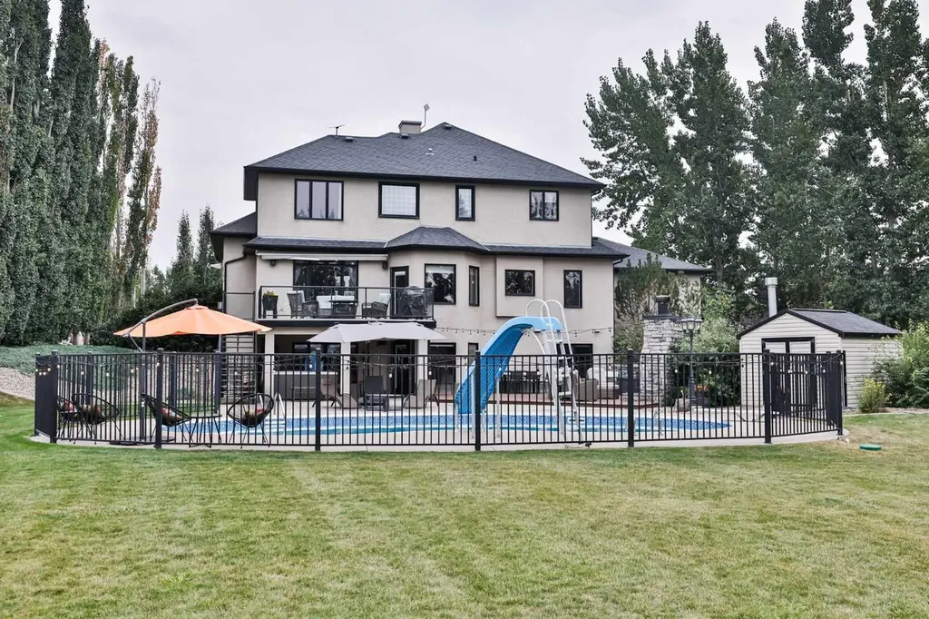 104 Buenavista Bay Rural Lethbridge County AB T1J 4P4