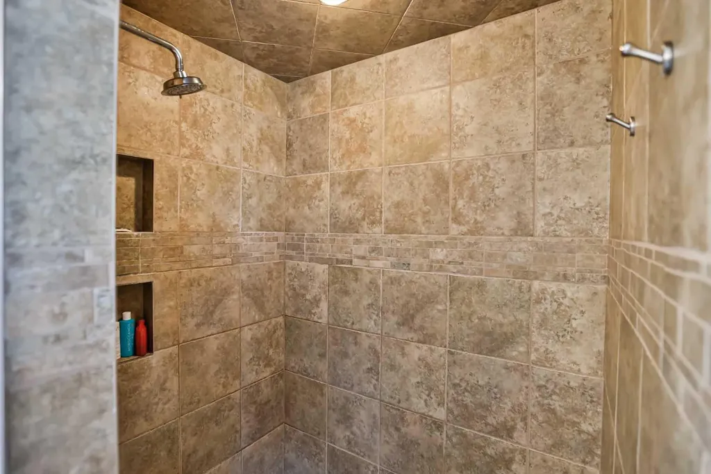 104 Buenavista Bay Rural Lethbridge County AB T1J 4P4