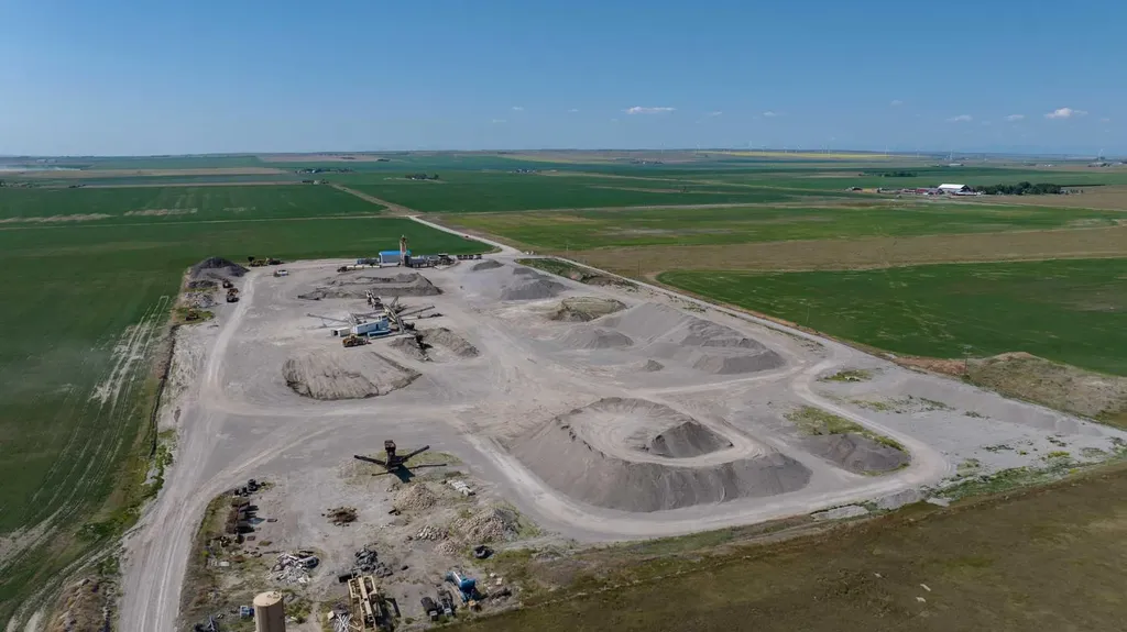 On Township Road 90 Fort Macleod AB T0L 0Z0